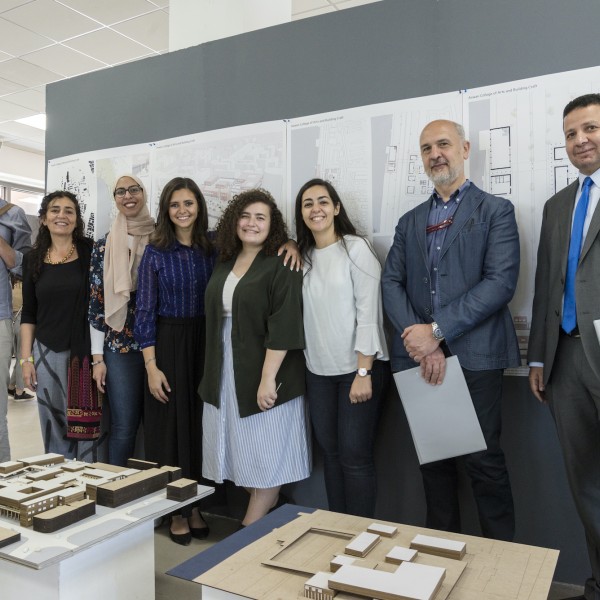 Thumbnail for BERUFSSCHULE F&Uuml;R BAU- UND KUNSTHANDWERK &mdash; ASSUAN