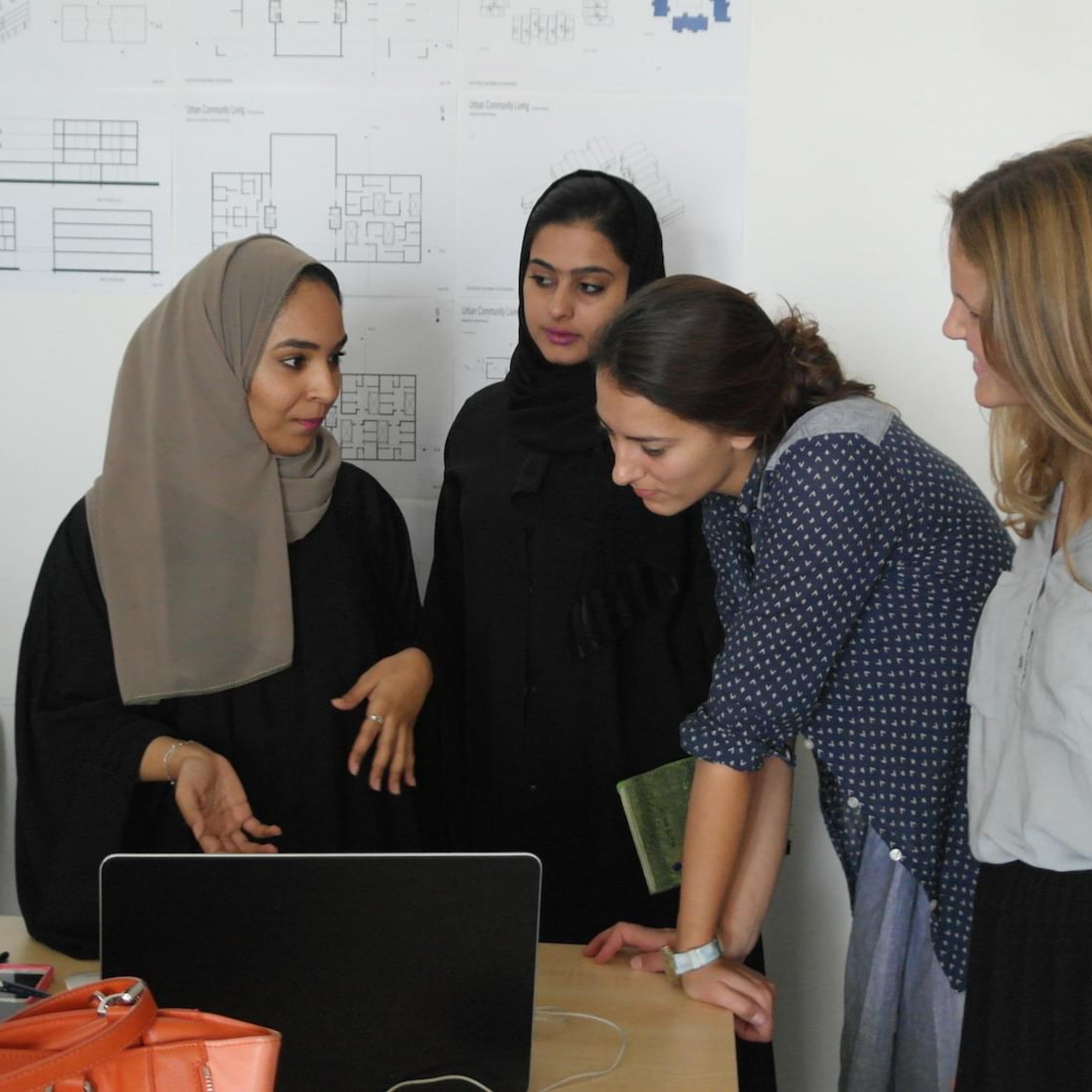  Oman — Transformation der Oasensiedlungen 